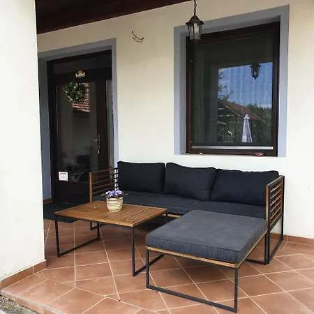 Pottos Porta Apartmán