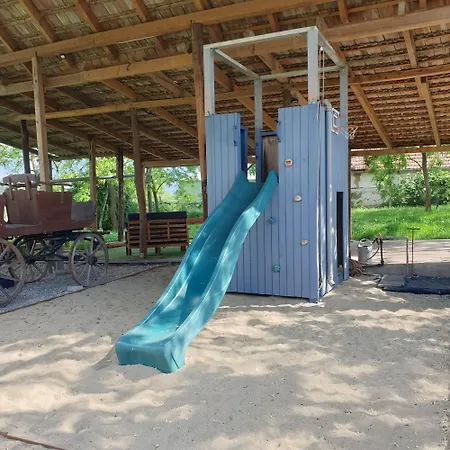 Pottos Porta Apartmán *